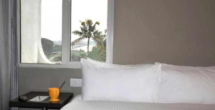 Keys Select By Lemon Tree Hotels, Kochi Exterior photo