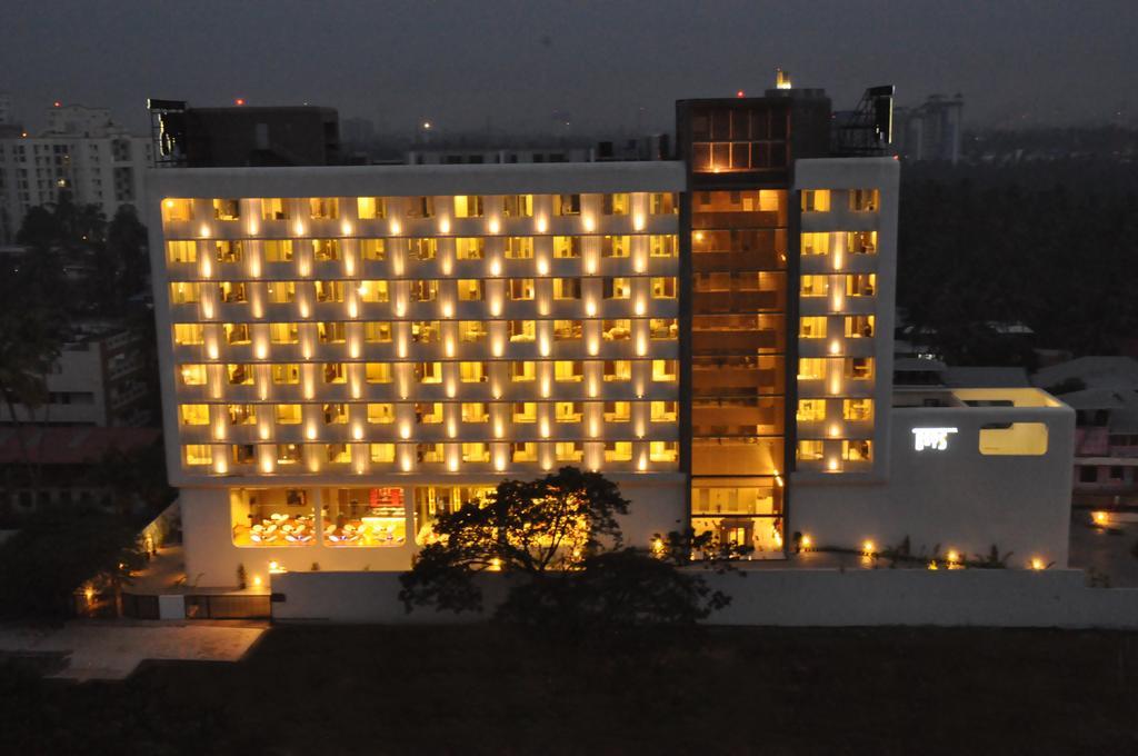 Keys Select By Lemon Tree Hotels, Kochi Exterior photo